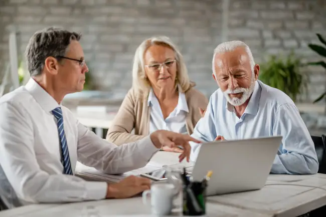 Essential Skills that Insurance Agent Training Can Help You Master